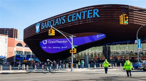 THE 10 CLOSEST Hotels to Barclays Center, Brooklyn .
